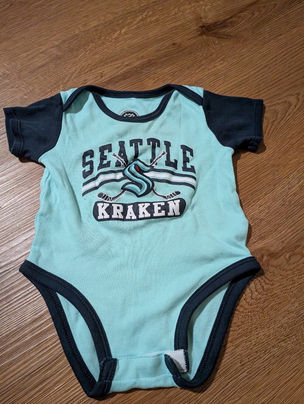 Seattle Kraken NHL Baby Bodysuit 12 Months